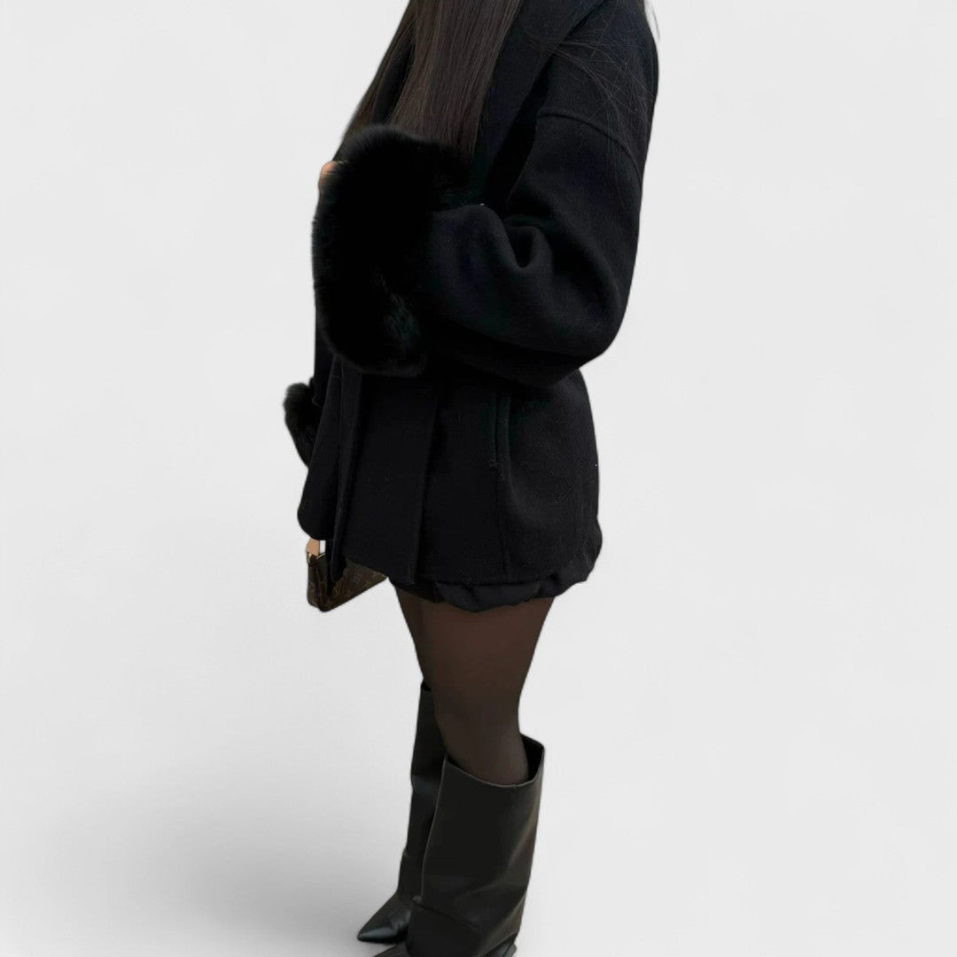 Woolcat | Elegant frakke med stilfulde detaljer